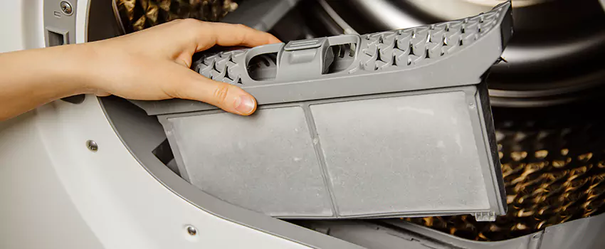 Signs Of A Clogged Dryer Lint Trap in Norco, California